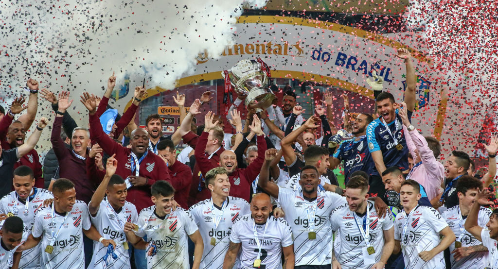 Gestão Furacão: Atlhetico Paranaense entre os grandes. Crédito: Lucas Uebel/Getty Images