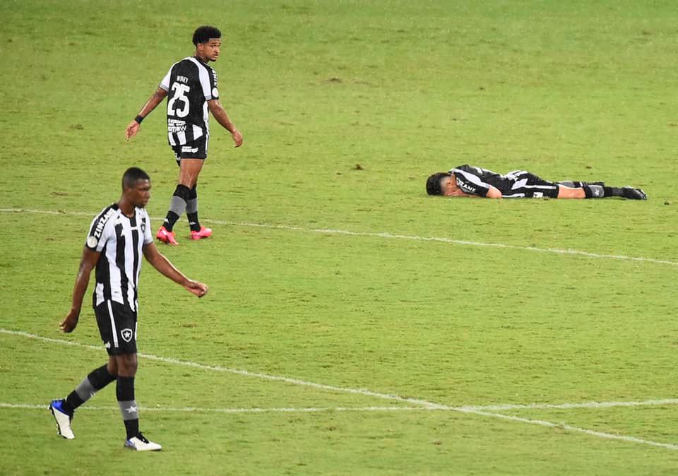 Botafogo rebaixado? Situação é muito delicada. Crédito: André Durão.