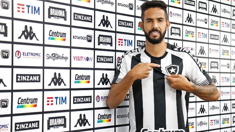 Jonatha agradece torcida em carta de despedida do Botafogo. Foto: Vitor Silva/Botafogo
