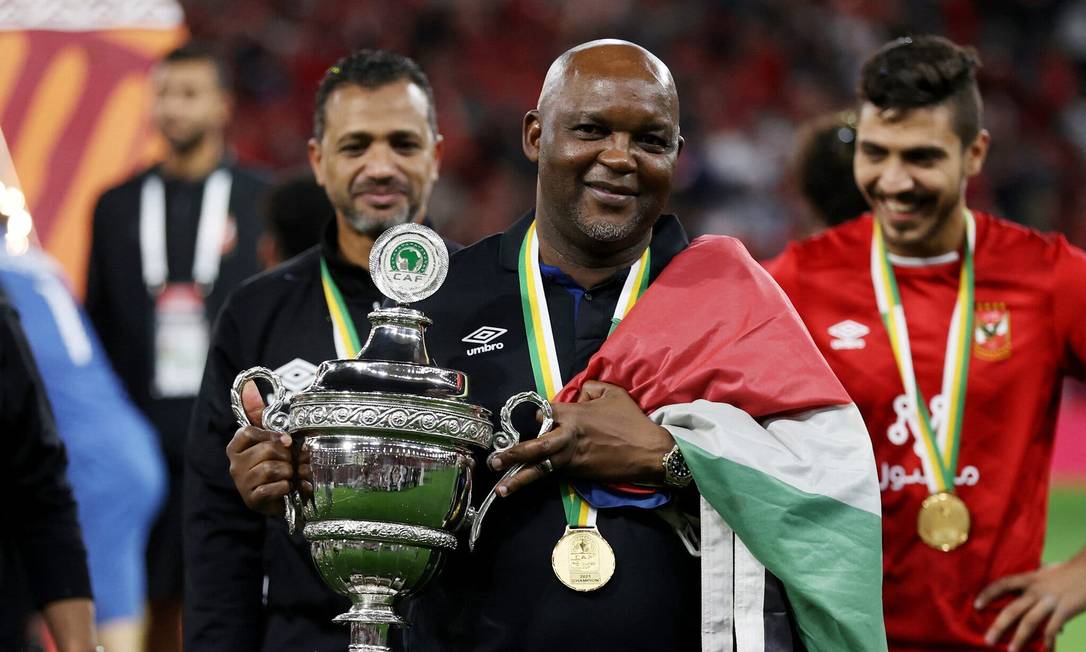 Pitso Mosimane. Foto: Ibraheem Al Omari/Reuters