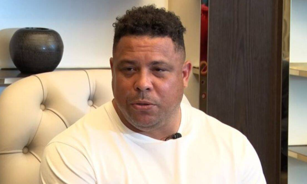 Ronaldo barra jornal UOL. Foto: Reprodução