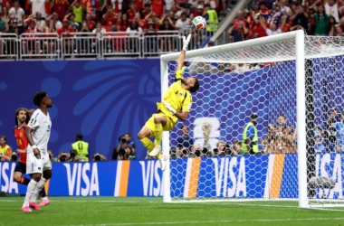 Vozinha fechou o gol contra a Espanha. Maddie Meyer - FIFA/FIFA via Getty Images