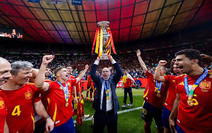 Projeto iniciado por Luis de la Fuente leva a Espanha de volta à final da Copa do Mundo