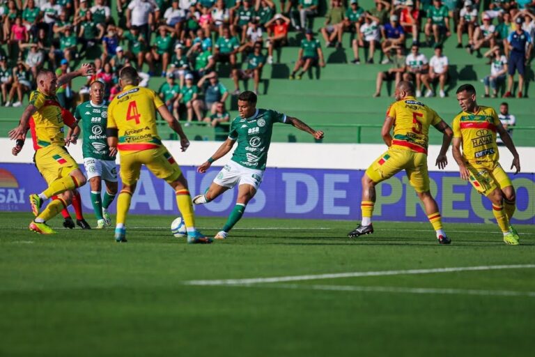 Guarani e Brusque. Foto: Raphael Silvestre