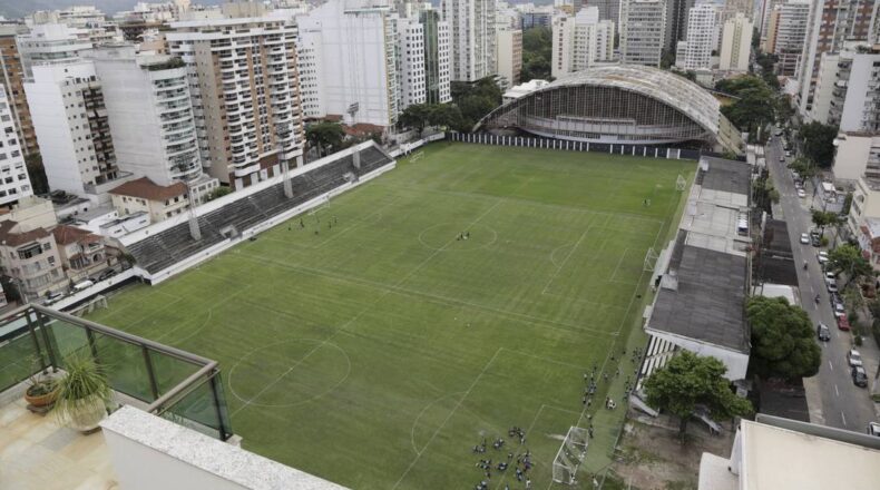 Estádio Caio Martins. Foto: Carlos Ivan / Agência O Globo
